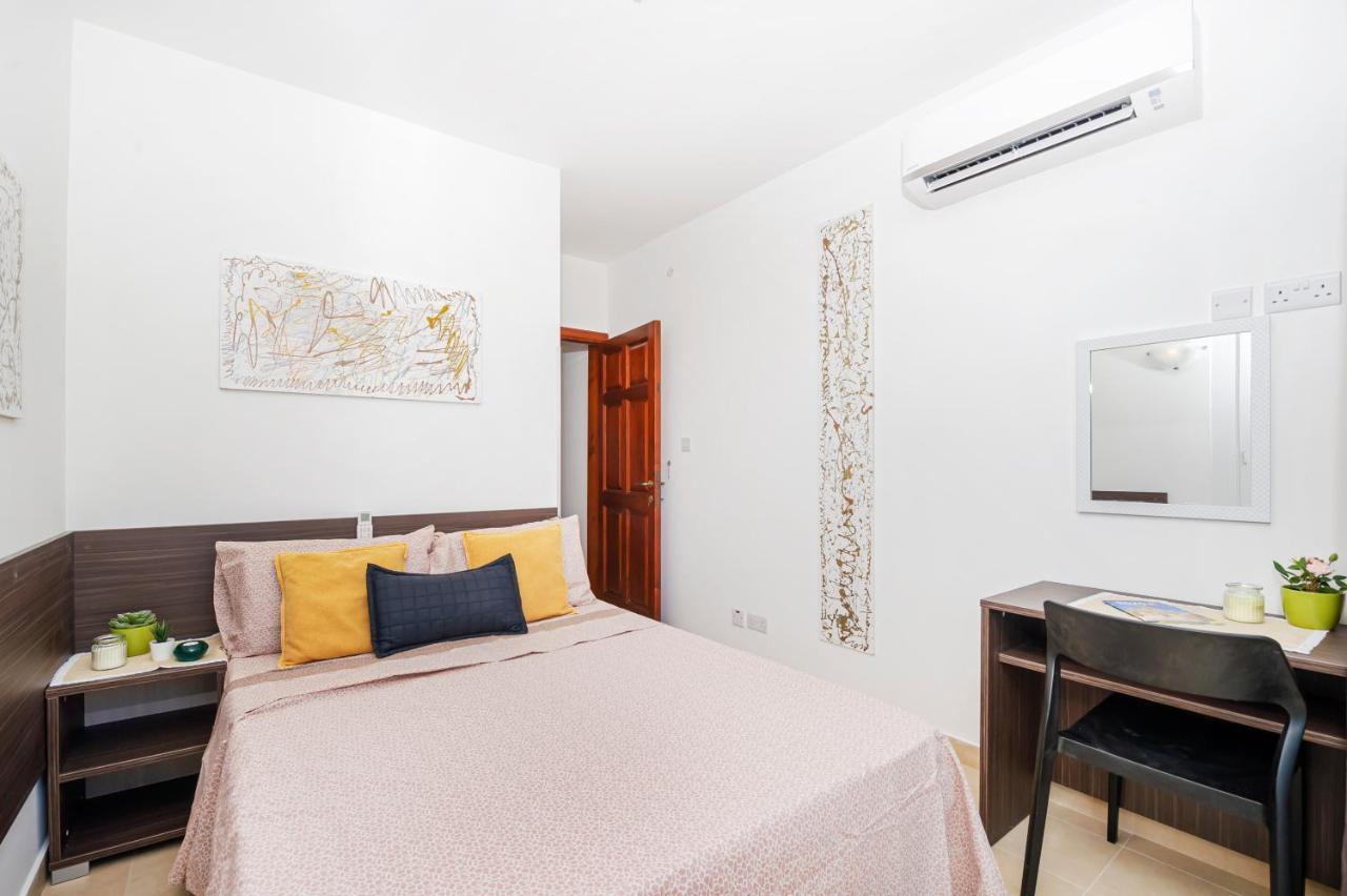 Summer Breeze Comfort Sunny Apartments Close To The Sandy Beaches - By Getawaysmalta Mellieħa Exterior foto